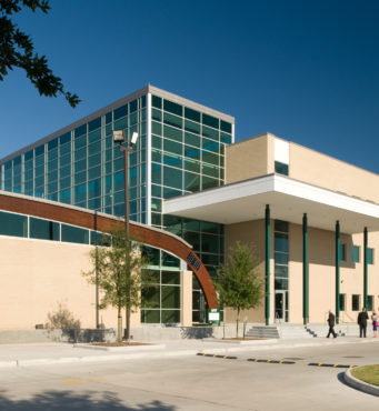 Strake Jesuit College Preparatory Student Activities Center, Chapel and Dining