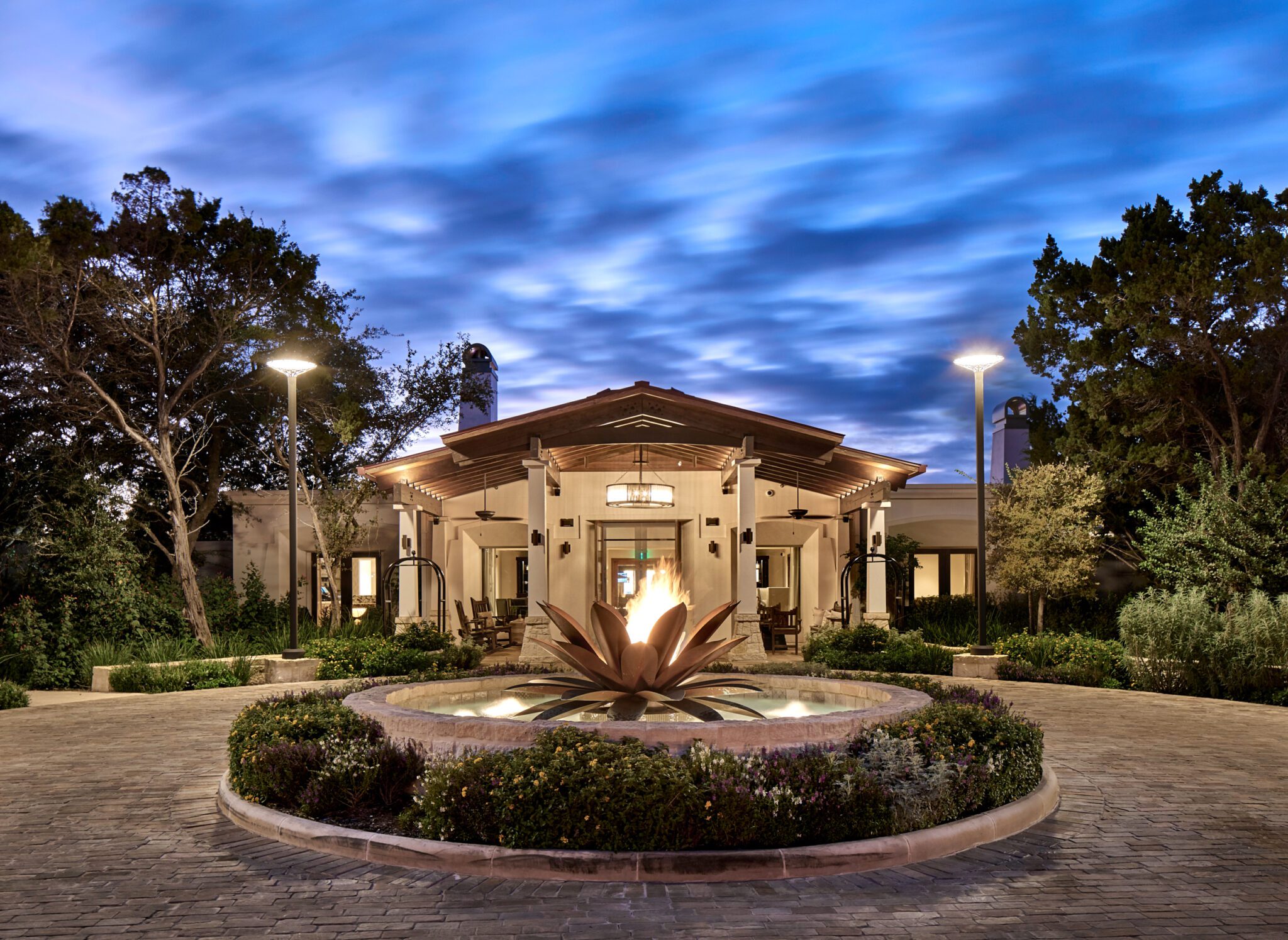 Mansion on 12 acres in north Scottsdale's Desert Mountain sells for $8.5M, image size:2048x1495